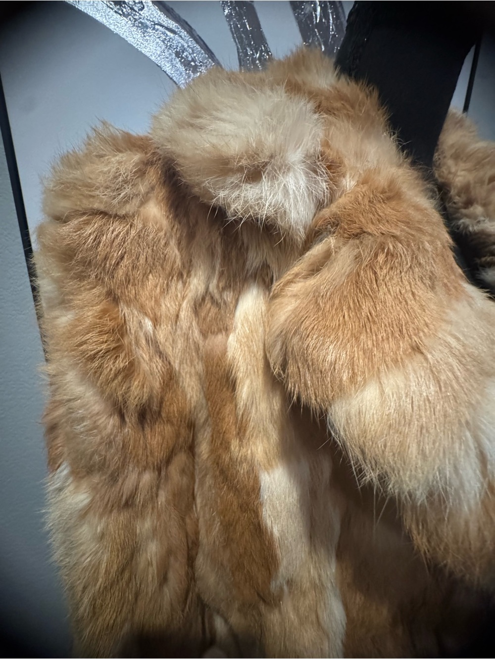 Vintage Rabbit Fur Coat in Warm Camel - Picture 6 of 15